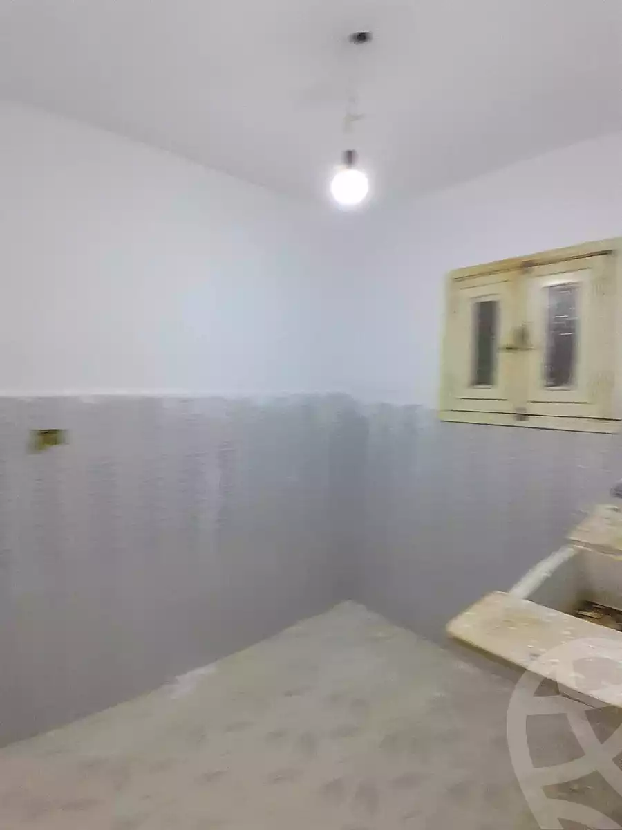 https://aqarmap.com.eg/en/listing/7008026-for-sale-alexandria-al-agamy-el-hanouvel-radwan-st