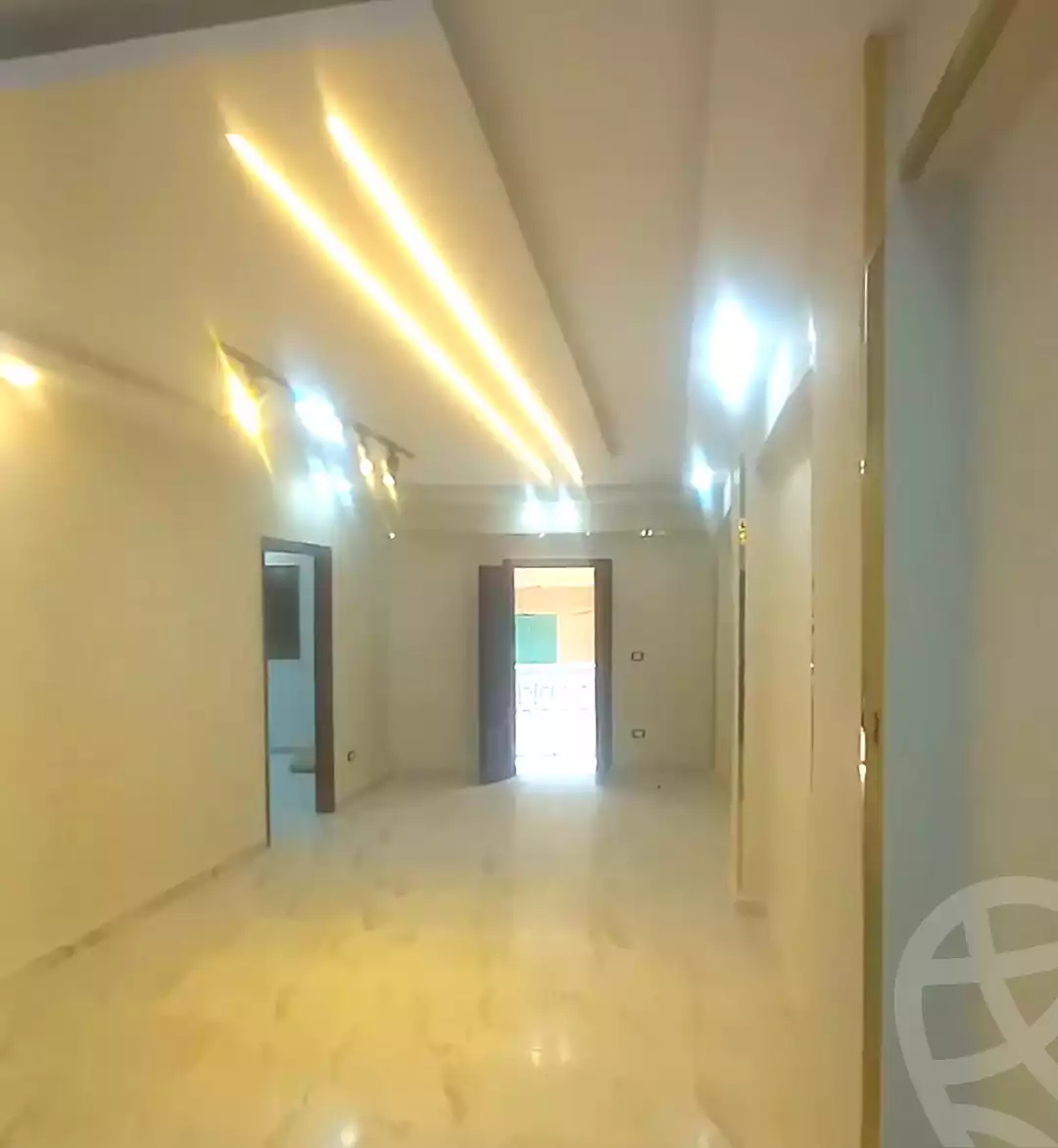 https://aqarmap.com.eg/en/listing/7008043-for-sale-alexandria-al-agamy-el-hanouvel