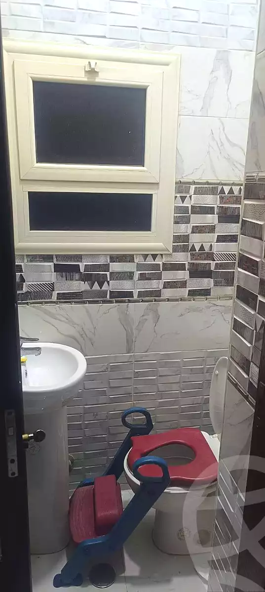 https://aqarmap.com.eg/en/listing/7008058-for-rent-cairo-nozha-2-el-khamseen-st