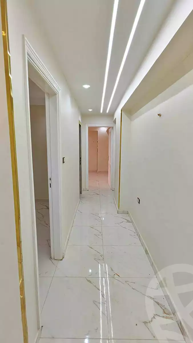 https://aqarmap.com.eg/ar/listing/7008089-for-rent-cairo-helwan-mostafa-fahmy-st