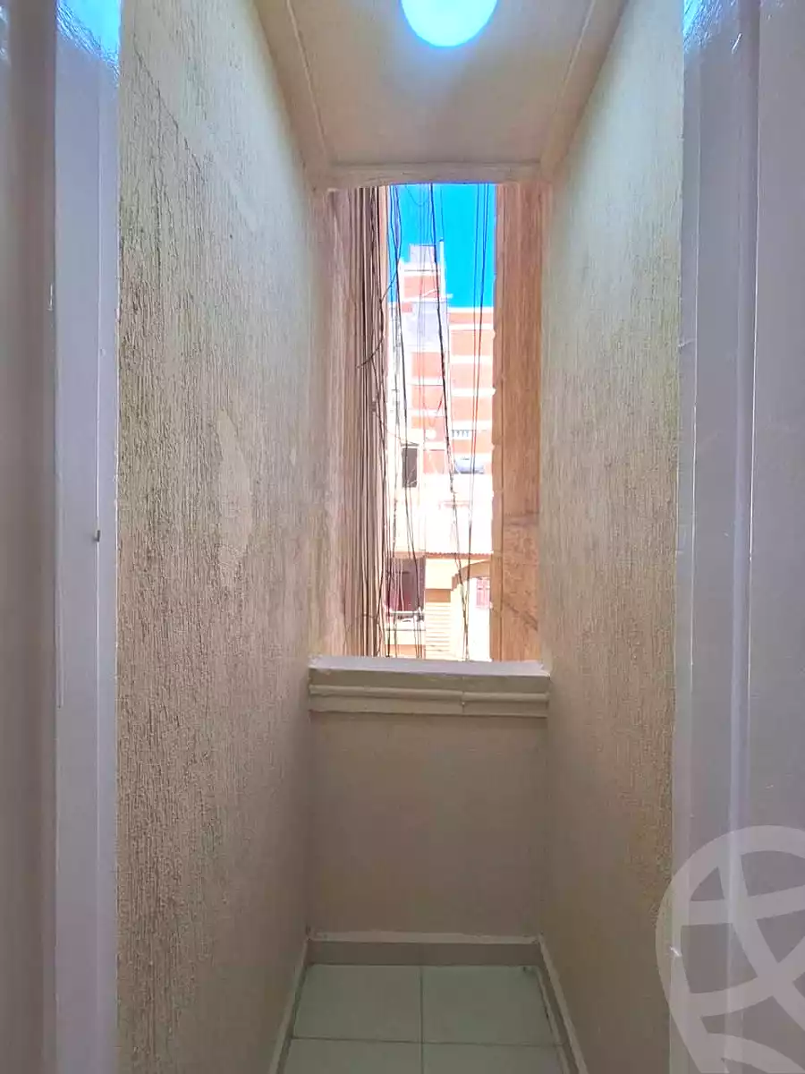 https://aqarmap.com.eg/ar/listing/7008206-for-sale-alexandria-sydy-bshr-sydy-bshr-bhry-street-17