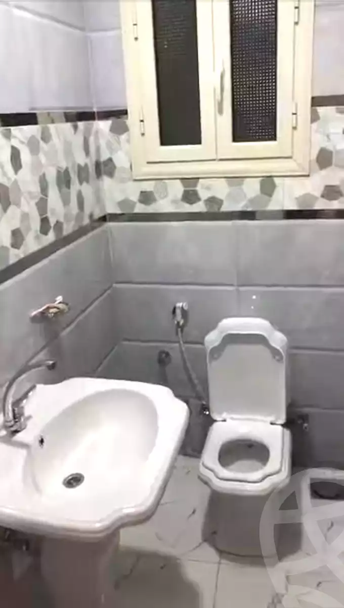 https://aqarmap.com.eg/ar/listing/7008285-for-sale-cairo-ain-shams-ahmed-esmat-st