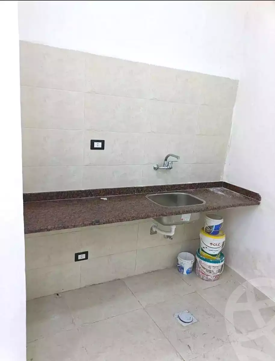 https://aqarmap.com.eg/ar/listing/7008343-for-rent-alexandria-miami