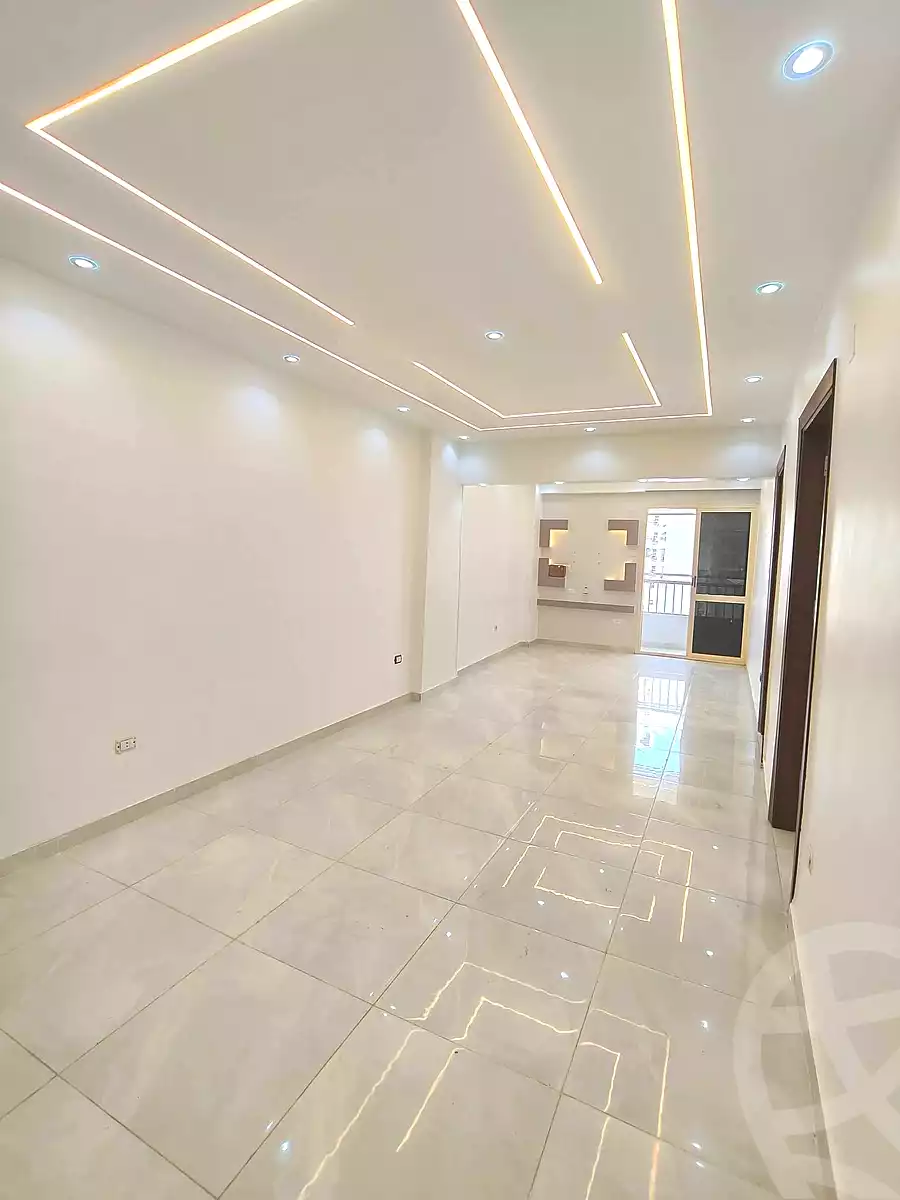 https://aqarmap.com.eg/ar/listing/7008443-for-sale-alexandria-miami-mahmoud-el-isawy-st
