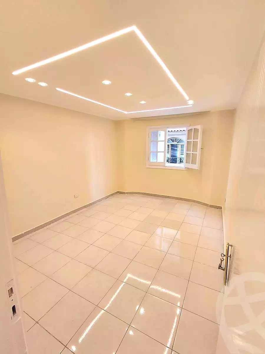 https://aqarmap.com.eg/ar/listing/7008447-for-sale-alexandria-miami-ibn-moeslh-al-arman-st