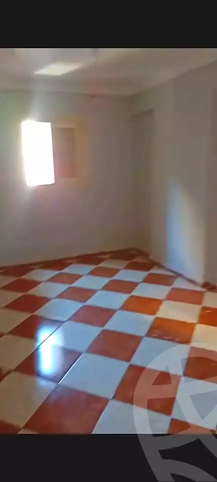 https://aqarmap.com.eg/ar/listing/7008471-for-sale-alexandria-sydy-bshr-sydy-bshr-bhry