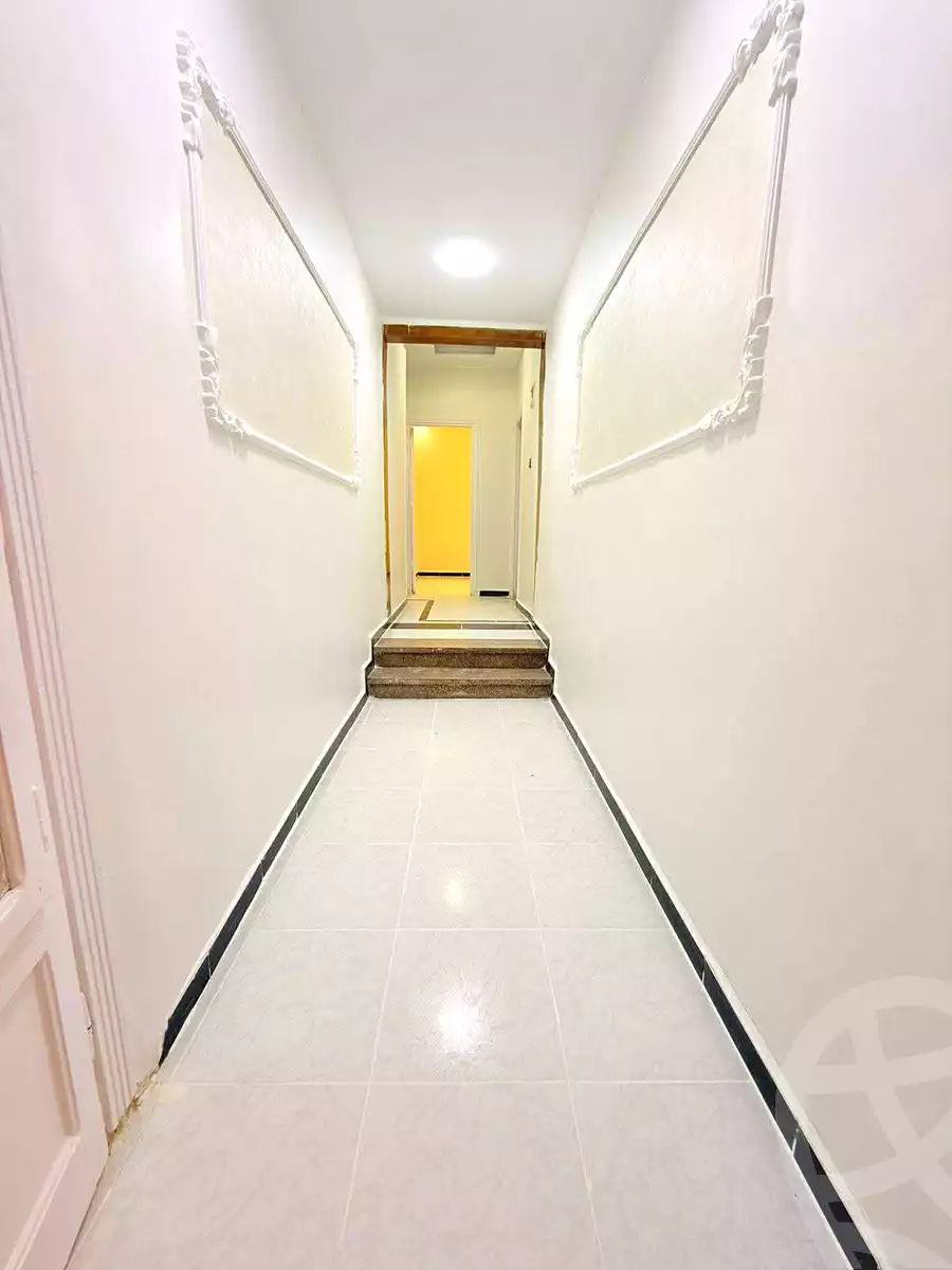 https://aqarmap.com.eg/ar/listing/7008521-for-sale-alexandria-al-agamy-shataa-el-nakheel