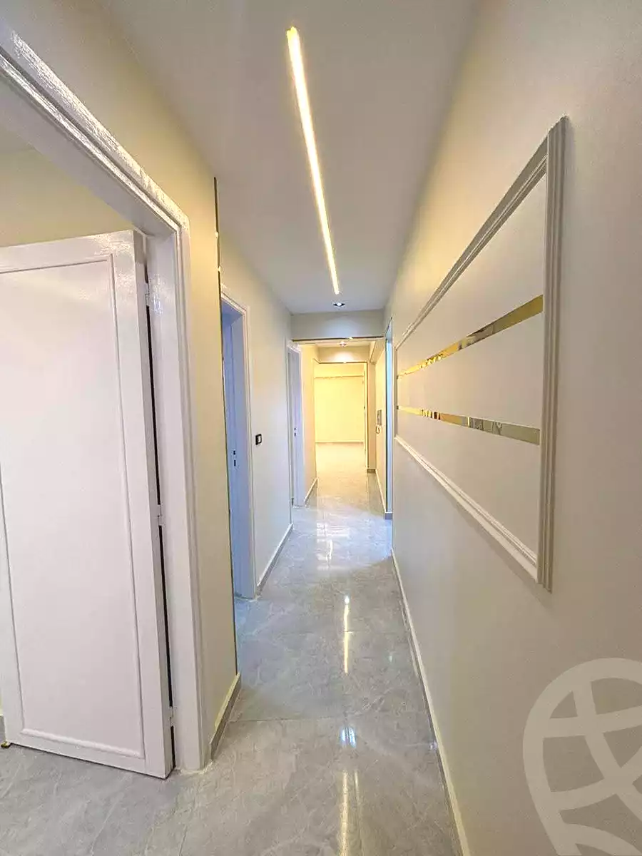 https://aqarmap.com.eg/ar/listing/7008543-for-sale-alexandria-miami-mahmoud-el-isawy-st