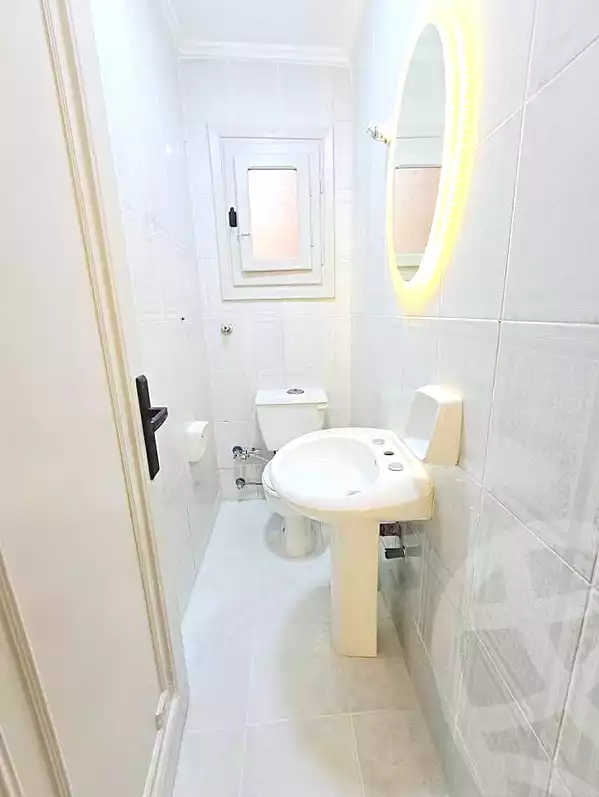 https://aqarmap.com.eg/en/listing/7008602-for-sale-alexandria-al-agamy-el-kilo-21