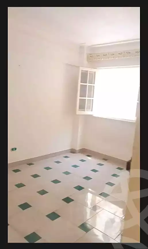 https://aqarmap.com.eg/ar/listing/7008722-for-rent-alexandria-al-agamy-el-hanouvel
