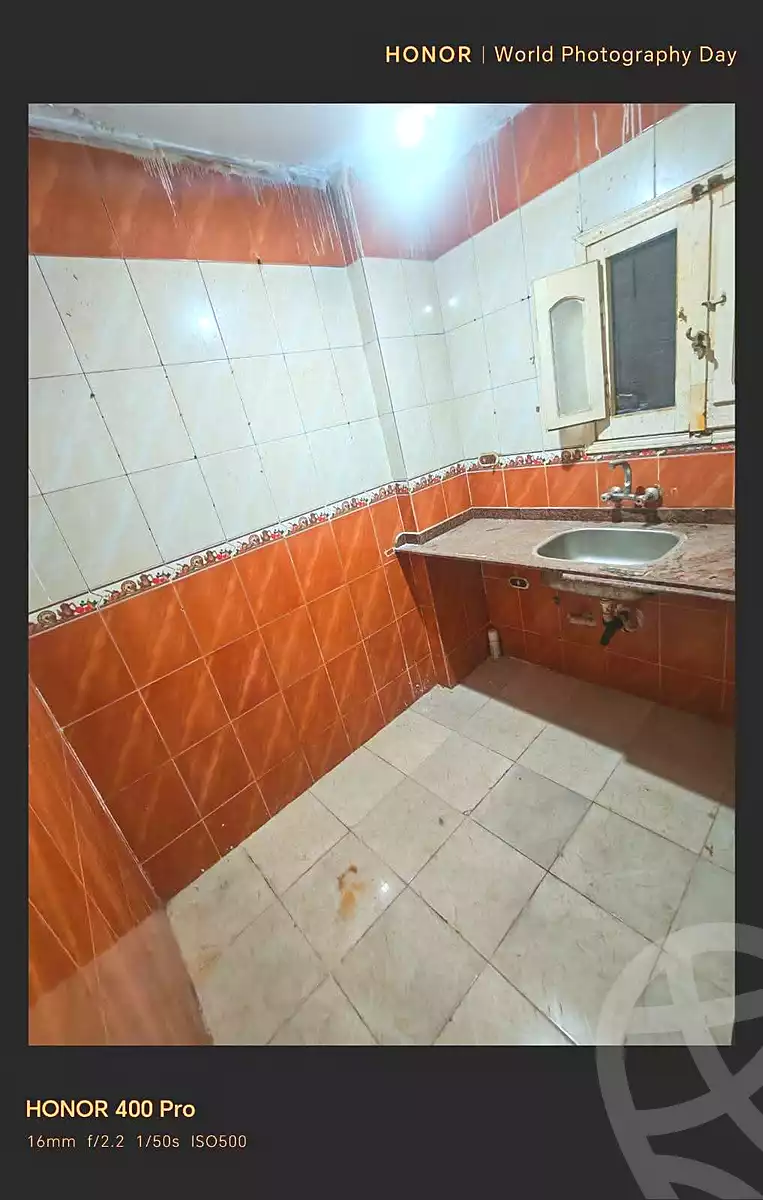 https://aqarmap.com.eg/en/listing/7008784-for-sale-alexandria-al-agamy-el-hanouvel-el-kholafaa-el-rashdeen-st