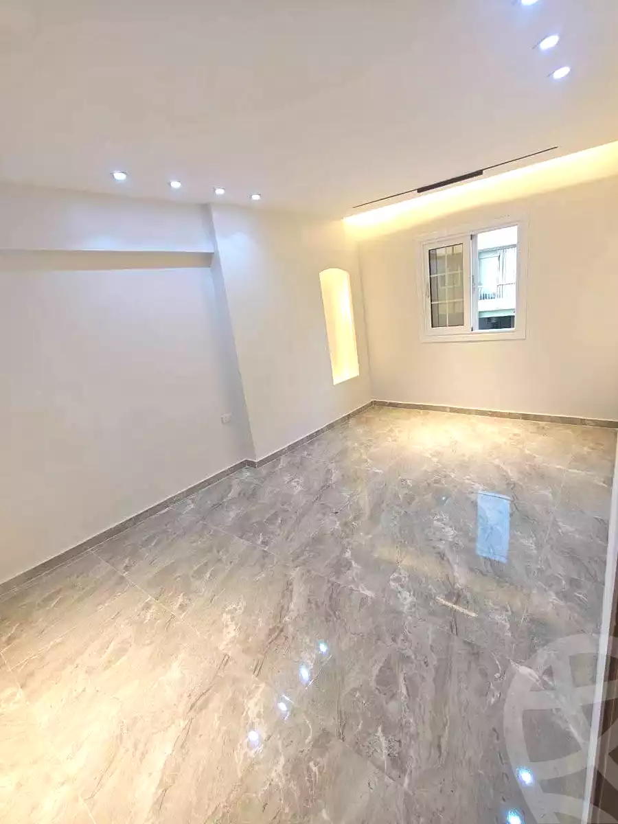 https://aqarmap.com.eg/ar/listing/7008862-for-sale-alexandria-al-agamy-el-hanouvel