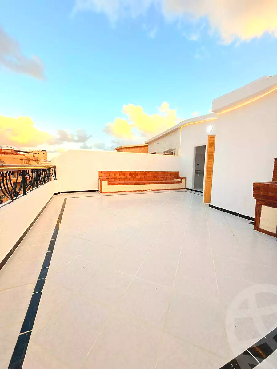 https://aqarmap.com.eg/ar/listing/7008895-for-sale-alexandria-al-agamy-shataa-el-nakheel