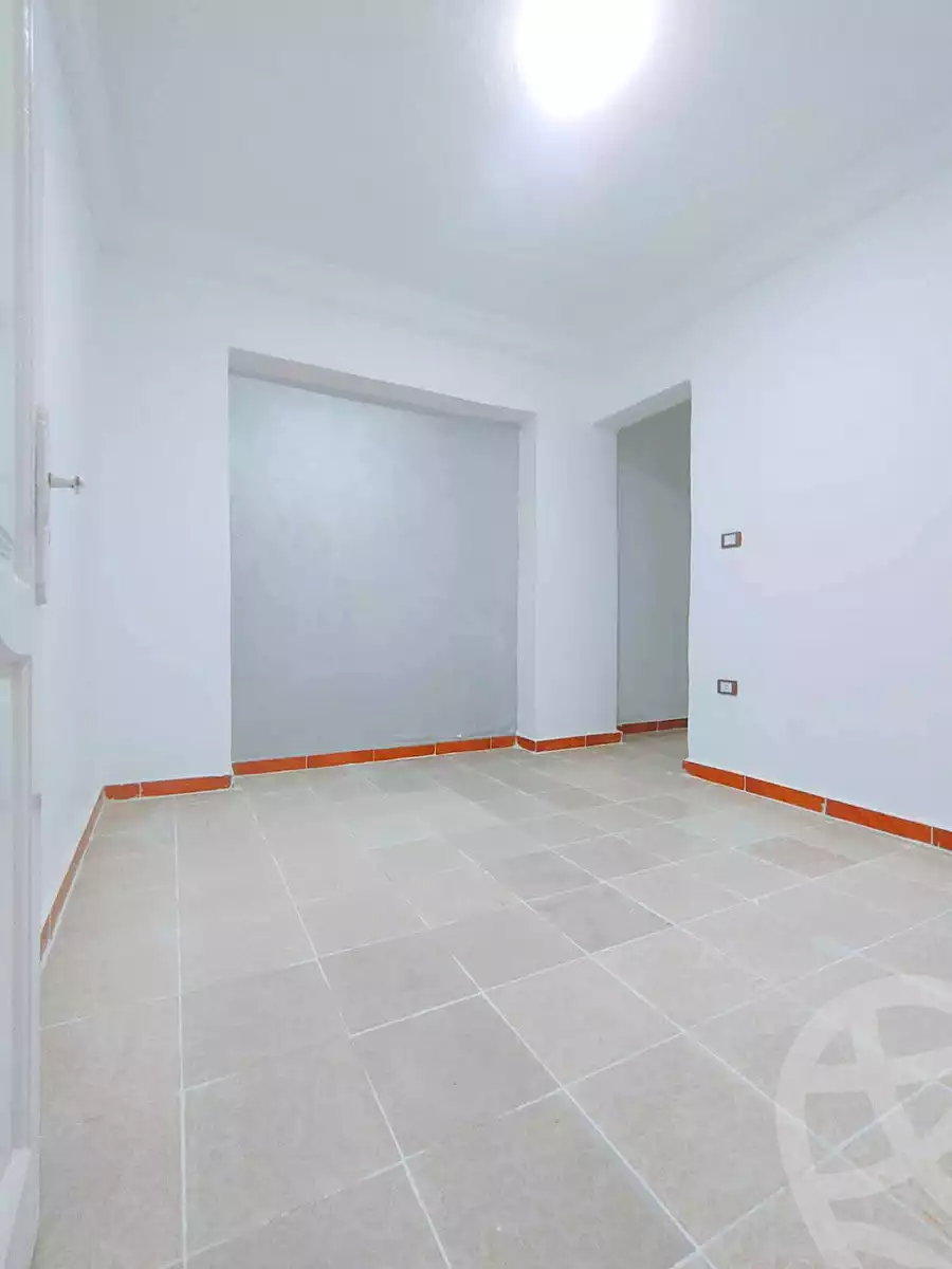 https://aqarmap.com.eg/en/listing/7008921-for-sale-alexandria-al-agamy-shataa-el-nakheel
