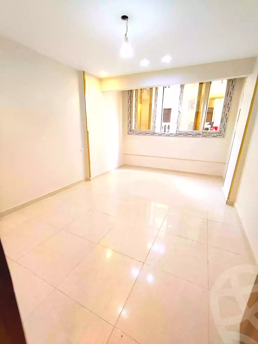 https://aqarmap.com.eg/ar/listing/7008926-for-sale-alexandria-el-mandara-alex-el-mandara-bahri