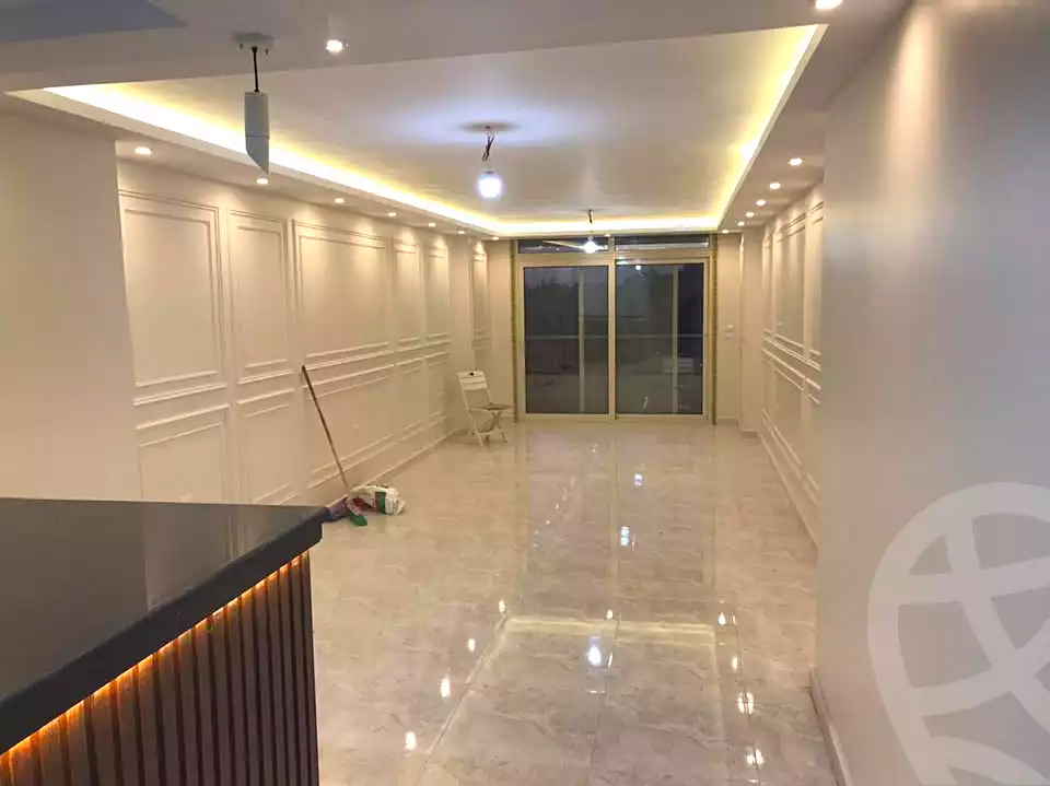https://aqarmap.com.eg/en/listing/7009236-for-rent-alexandria-el-montazah-compounds-in-el-montazah-royal-plaza-compound-al-halawany