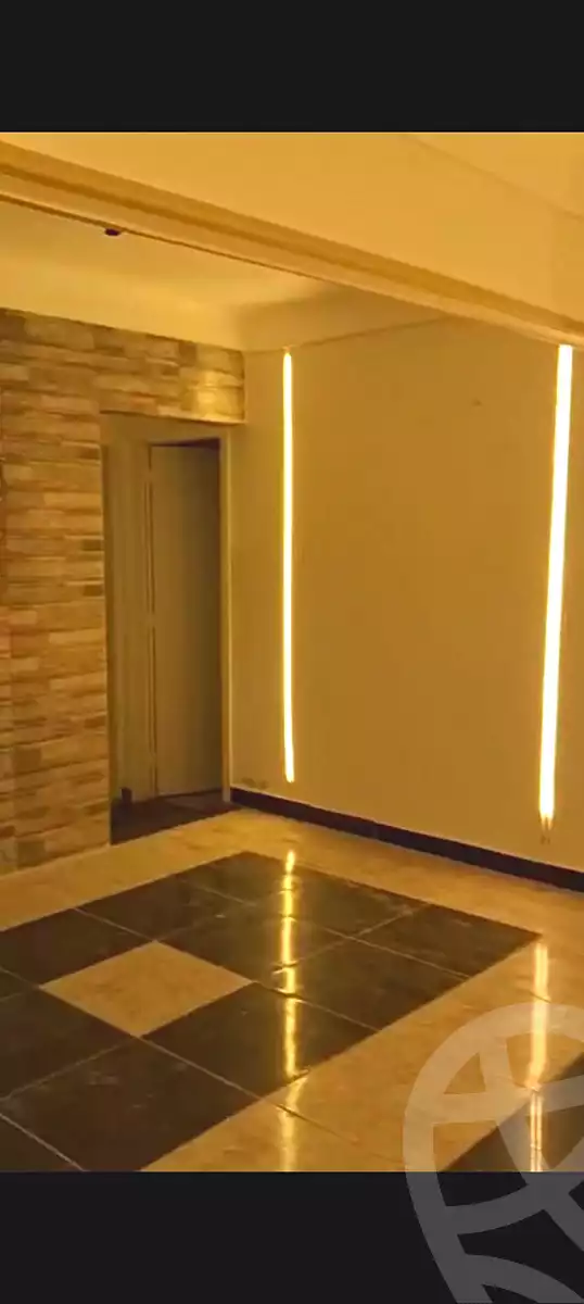 https://aqarmap.com.eg/ar/listing/7009329-for-sale-alexandria-al-agamy-el-hanouvel-al-haded-we-al-soulb-st