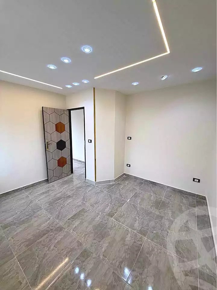 https://aqarmap.com.eg/ar/listing/7009459-for-sale-alexandria-sydy-bshr-sydy-bshr-bhry-khalil-hamada-st