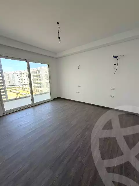 https://aqarmap.com.eg/ar/listing/7009489-for-sale-alexandria-smouha-compounds-in-smouha-skyline-residence-orouba-misr