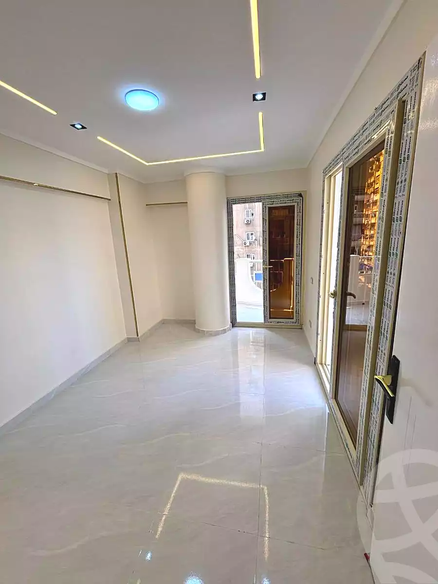 https://aqarmap.com.eg/en/listing/7009542-for-sale-alexandria-sydy-bshr-sydy-bshr-bhry-shr-mhmwd-l-yswy