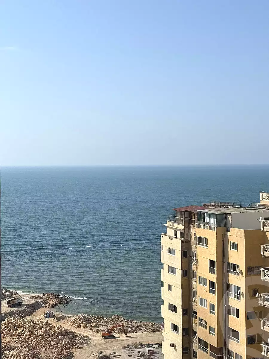 https://aqarmap.com.eg/ar/listing/7009584-for-sale-alexandria-sydy-bshr-sydy-bshr-bhry