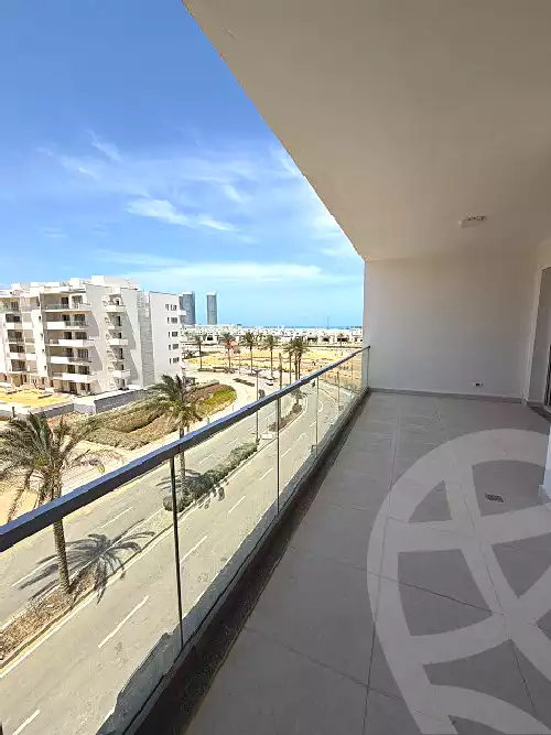 https://aqarmap.com.eg/ar/listing/7009722-for-sale-north-coast-new-alamein-mntj-t-l-lmyn-ljdyd-kmbwnd-mzryn