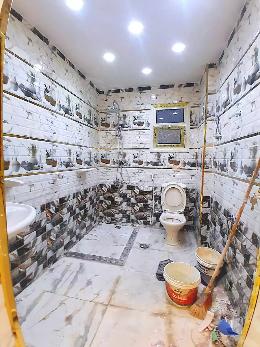 https://aqarmap.com.eg/ar/listing/7009632-for-sale-alexandria-sydy-bshr-sydy-bshr-bhry-shr-mhmwd-l-yswy