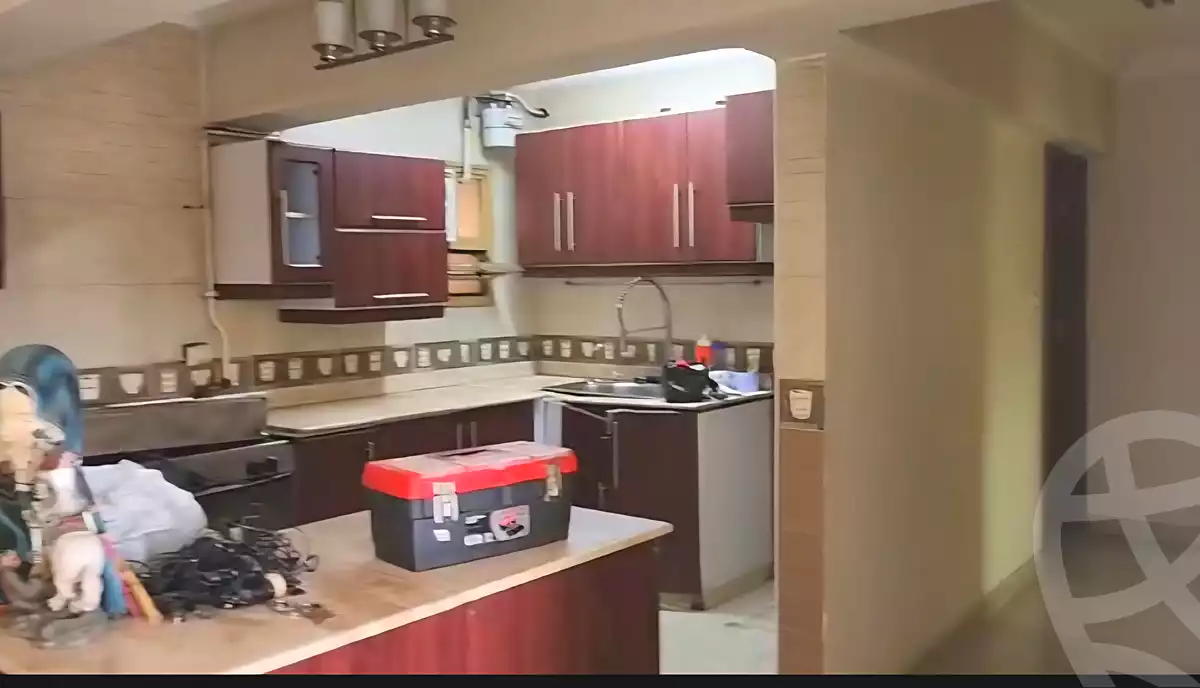 https://aqarmap.com.eg/en/listing/7009843-for-rent-cairo-el-zaytun-lzytwn-lshrqy-toman-bai-st