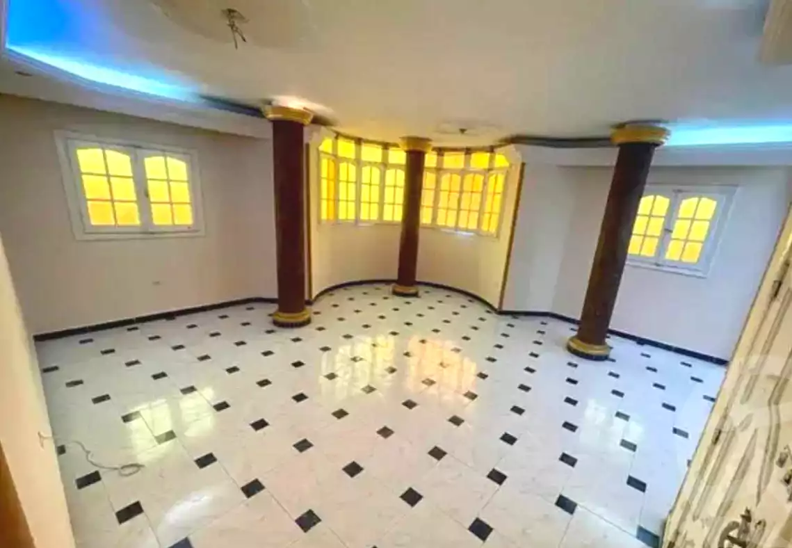 https://aqarmap.com.eg/ar/listing/7009943-for-rent-alexandria-moharram-bey