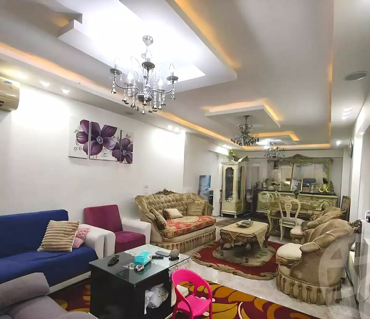 https://aqarmap.com.eg/ar/listing/7010156-for-sale-alexandria-moharram-bey-el-gehaz-el-markazy-compound