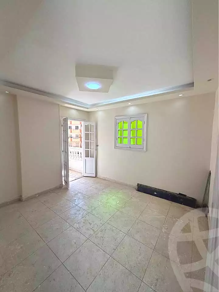 https://aqarmap.com.eg/ar/listing/7010235-for-sale-alexandria-miami-street-57