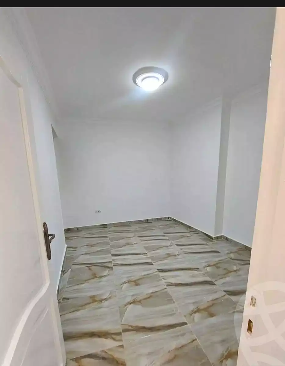 https://aqarmap.com.eg/ar/listing/7010234-for-sale-alexandria-el-asafra-l-sfr-bhry