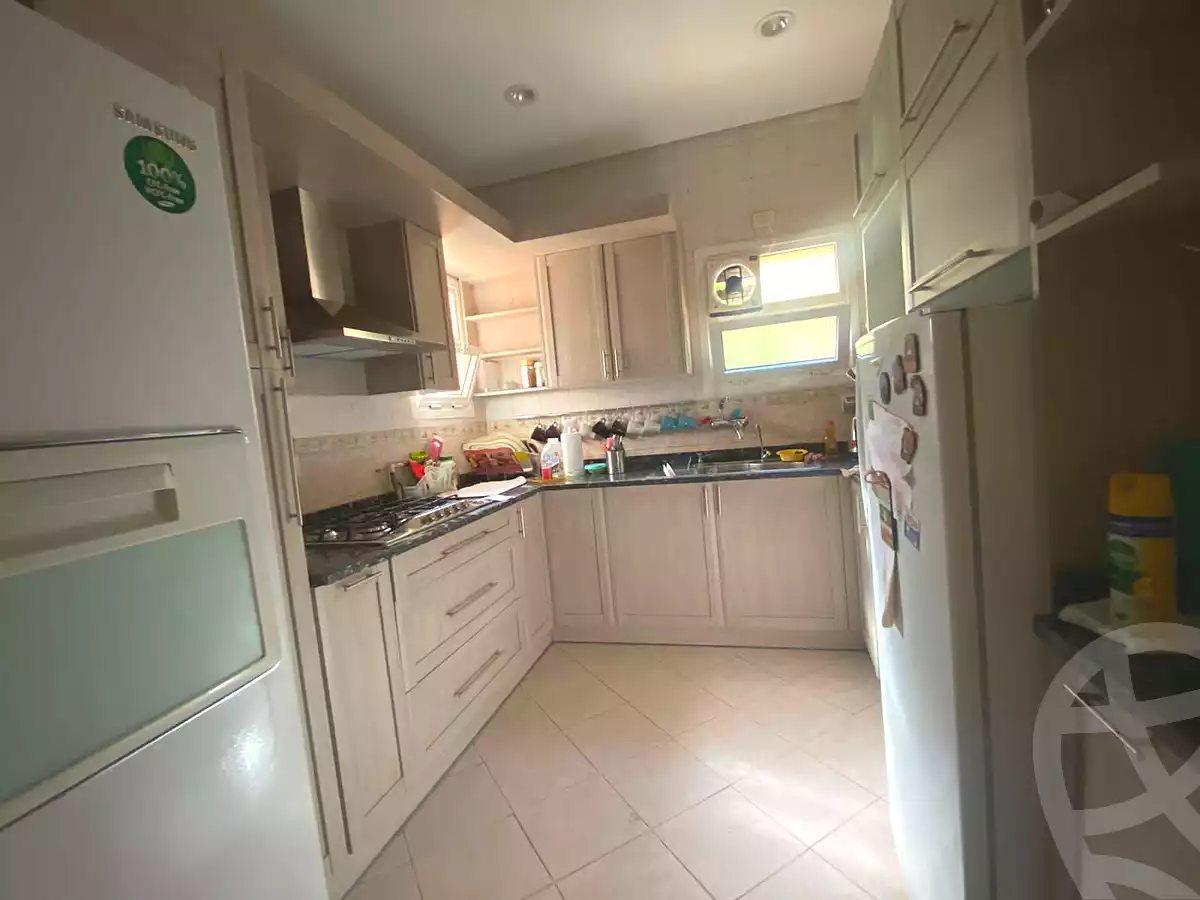 https://aqarmap.com.eg/ar/listing/7010266-for-sale-cairo-new-cairo-lrhb-city-phase-8