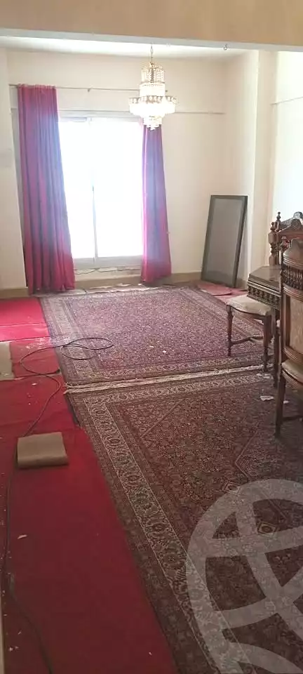 https://aqarmap.com.eg/en/listing/7010285-for-sale-alexandria-lauran