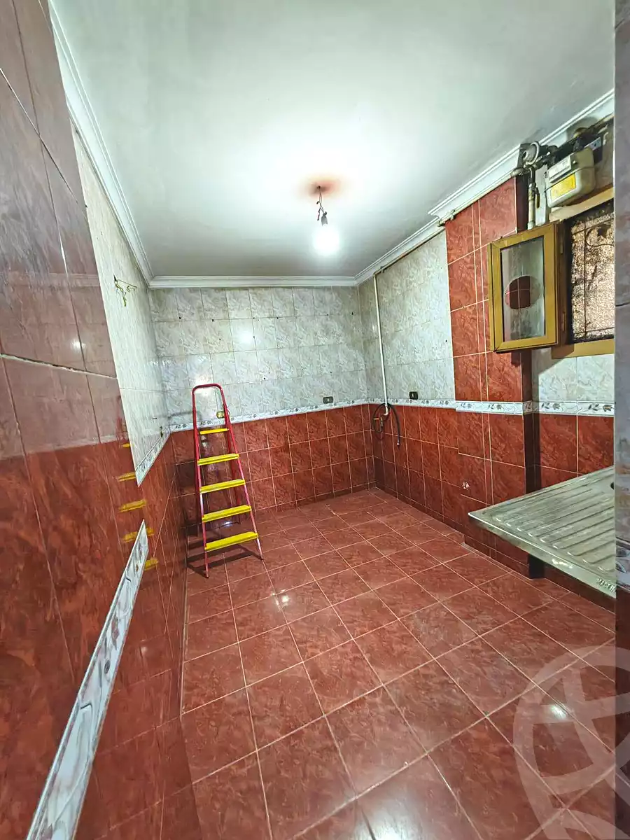 https://aqarmap.com.eg/ar/listing/7010330-for-sale-cairo-helwan-helwan-el-sharkeya-khesro-basha-st