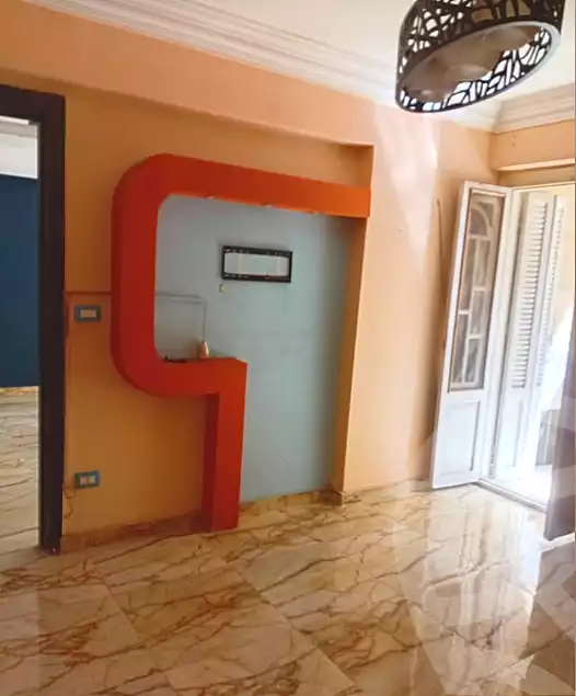 https://aqarmap.com.eg/ar/listing/7010354-for-sale-alexandria-sydy-bshr-sydy-bshr-bhry-gamal-abd-el-nasir-st