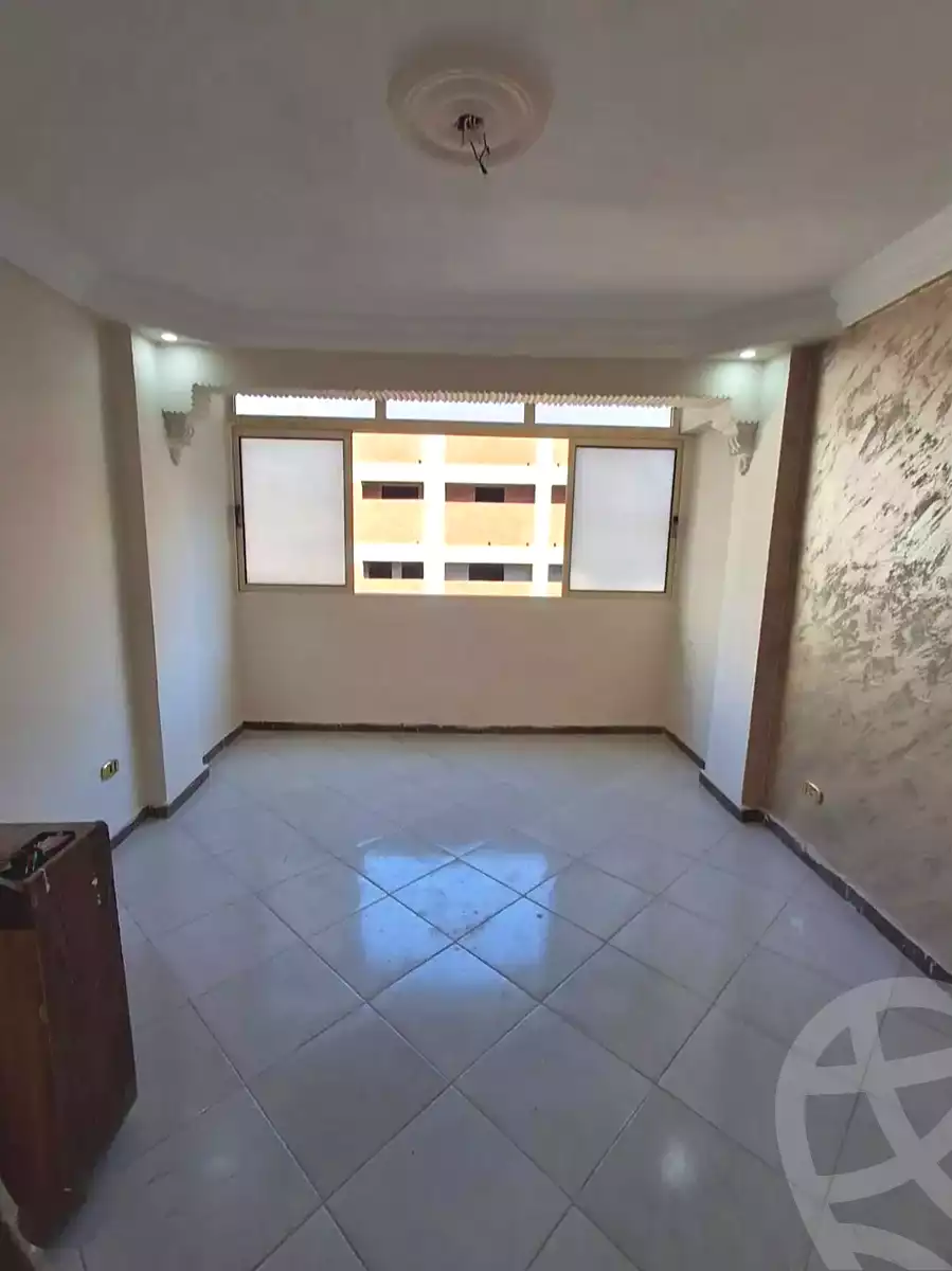 https://aqarmap.com.eg/ar/listing/7010555-for-sale-alexandria-lsywf-el-falki