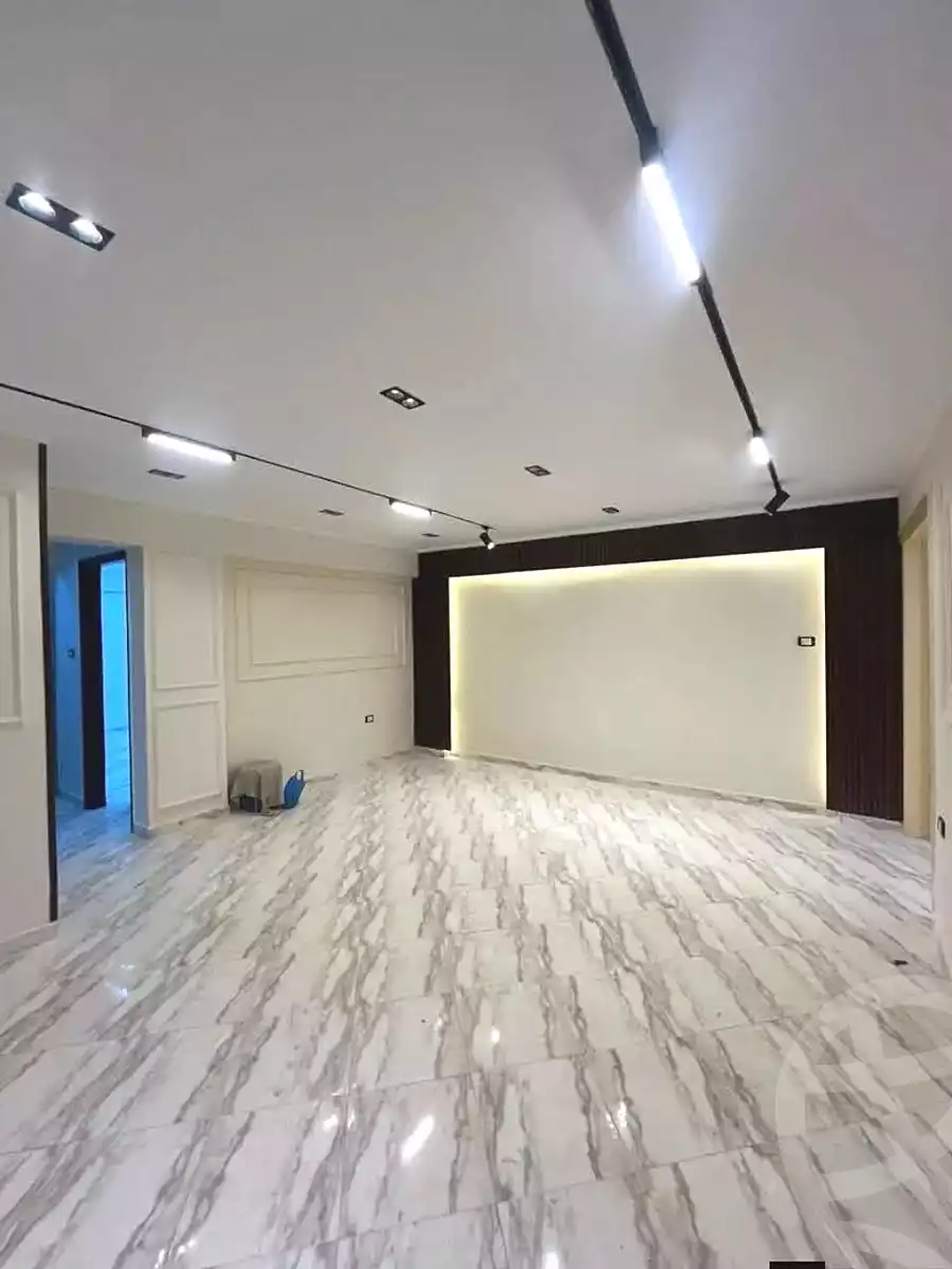 https://aqarmap.com.eg/ar/listing/7010563-for-sale-alexandria-al-agamy-lbytsh