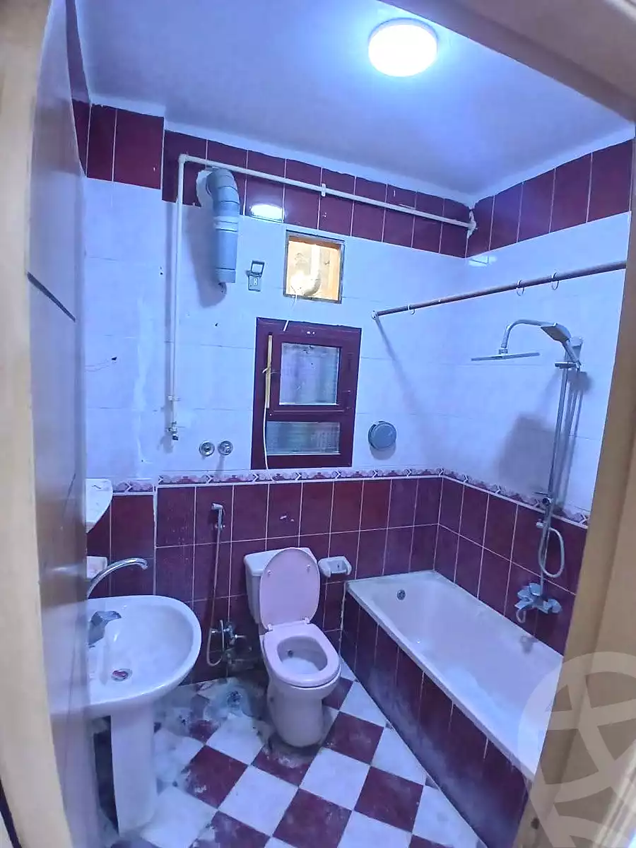 https://aqarmap.com.eg/ar/listing/7010657-for-sale-alexandria-al-agamy-lbytsh-ain-shams-st