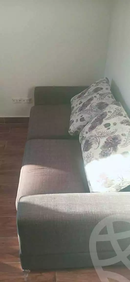 https://aqarmap.com.eg/en/listing/7010729-for-rent-alexandria-el-montazah