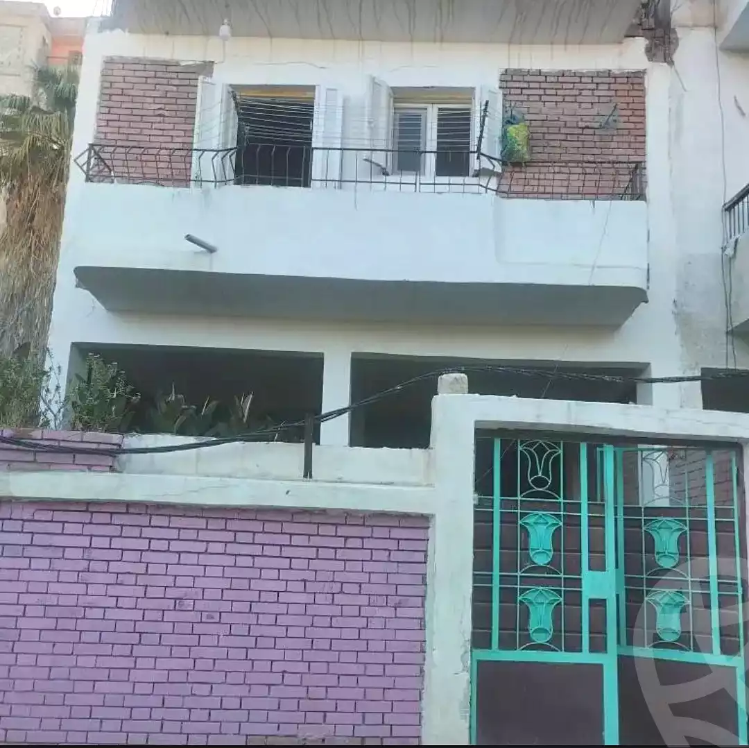 https://aqarmap.com.eg/ar/listing/7010846-for-sale-alexandria-al-agamy-el-hanouvel-al-asdakaa-st