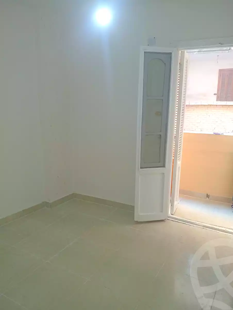 https://aqarmap.com.eg/ar/listing/7010916-for-sale-alexandria-al-agamy-lbytsh-el-bostan-st