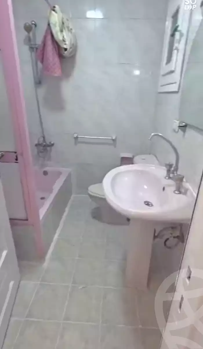 https://aqarmap.com.eg/en/listing/7011013-for-sale-alexandria-al-agamy-shataa-el-nakheel