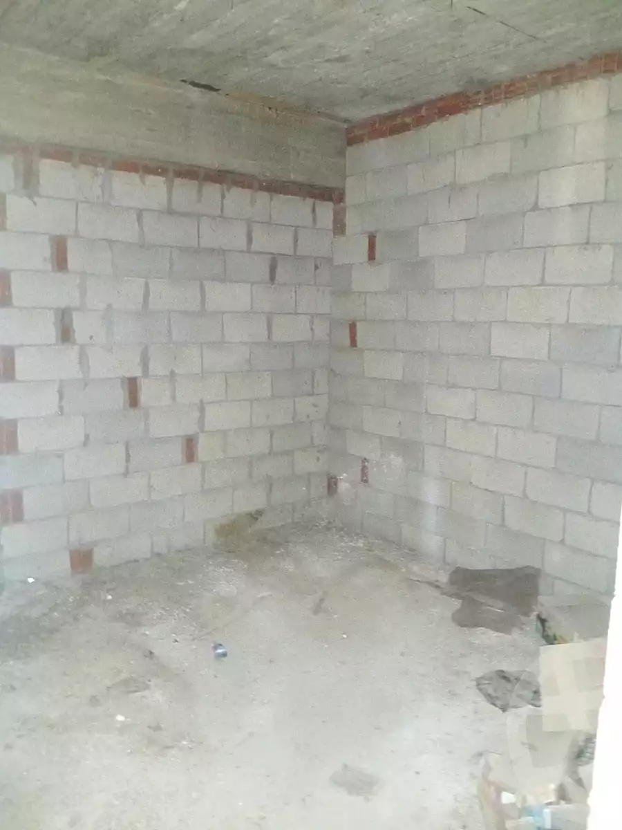 https://aqarmap.com.eg/ar/listing/7010886-for-sale-alexandria-al-agamy-el-hanouvel