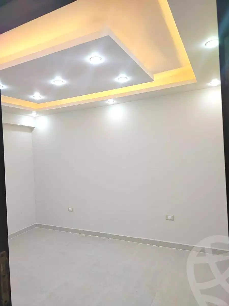 https://aqarmap.com.eg/ar/listing/7010871-for-sale-alexandria-al-agamy-lbytsh-bianchiii