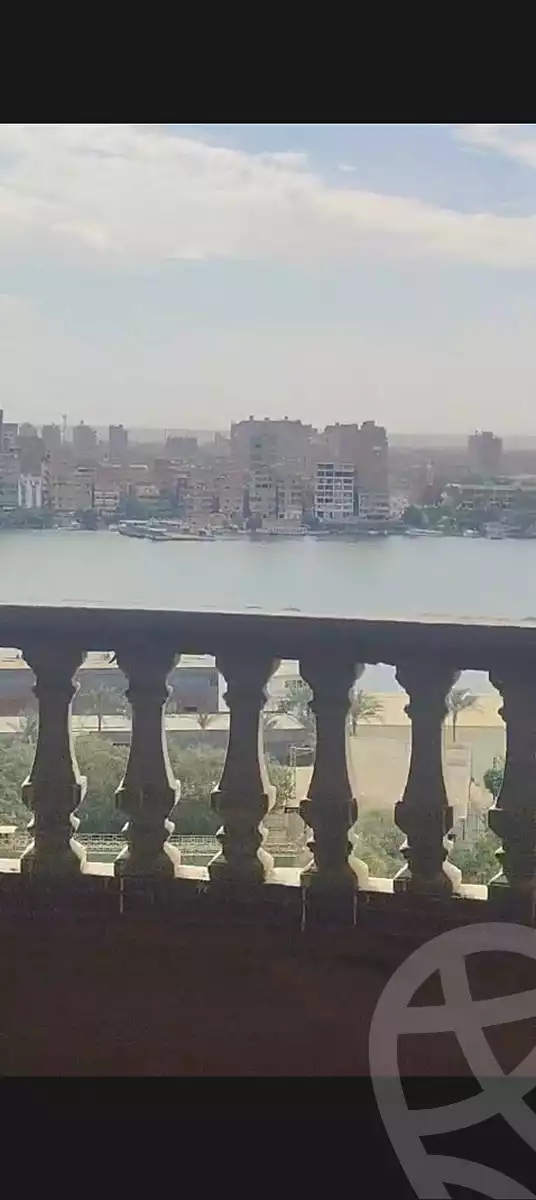 https://aqarmap.com.eg/ar/listing/7011460-for-sale-cairo-helwan-hadayek-helwan-nile-corniche-st