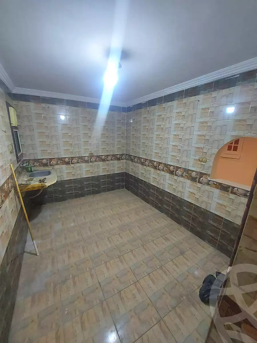 https://aqarmap.com.eg/ar/listing/7011938-for-sale-cairo-helwan-helwan-el-sharkeya-el-maraghi-st