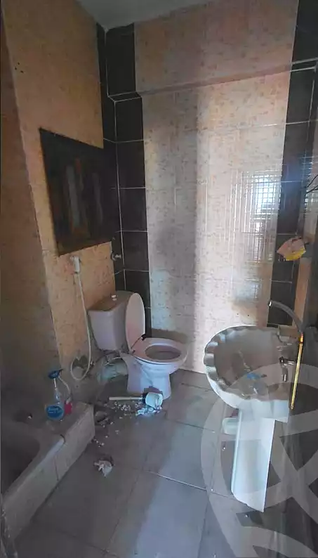 https://aqarmap.com.eg/ar/listing/7012072-for-sale-alexandria-sydy-bshr-shr-mlk-hfny