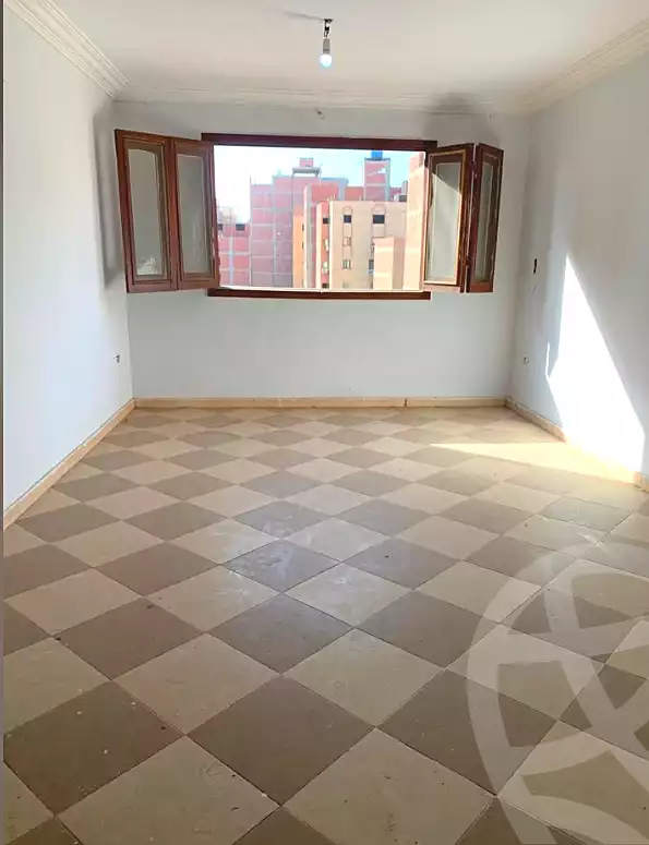 https://aqarmap.com.eg/ar/listing/7012071-for-rent-cairo-faisal-el-tawabeq-el-shaheed-ahmed-hamdy-st