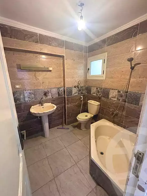 https://aqarmap.com.eg/ar/listing/7012106-for-sale-alexandria-lsywf-el-falki-street-16-el-eslah